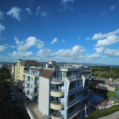 Aparthotel Rainbow 1 Menada